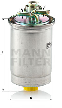 Bränslefilter MANN-FILTER WK 823